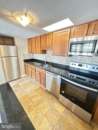 Image 5 - unnamed road, Reston, VA, USA - Apartment for rent