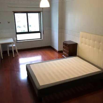 Rent this 5 bed apartment on Espaço Iberopa in Rua da Milharada, 2745-764 Massamá e Monte Abraão