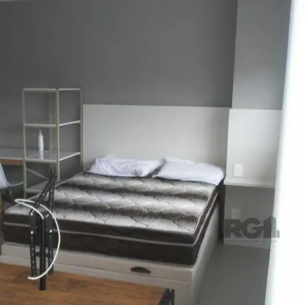 Buy this 1 bed apartment on Avenida Santos Ferreira in Marechal Rondon, Canoas - RS