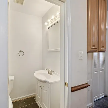 Image 2 - 61 Quincy Place Northwest, Washington, DC 20001, USA - Townhouse for rent
