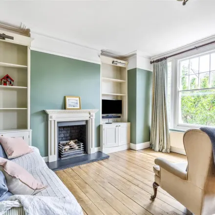 Image 2 - 14;14a St. Anns Road, London, SW13 9LJ, United Kingdom - Apartment for rent