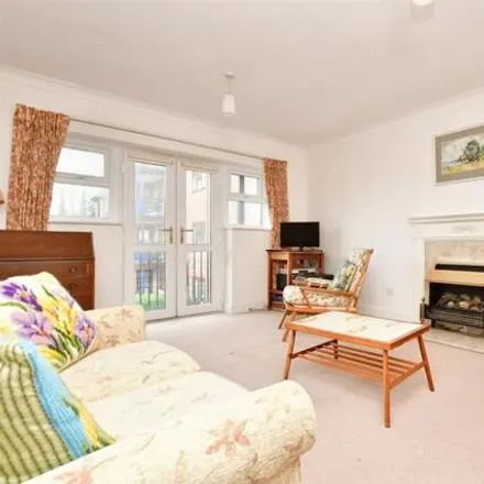 Buy this 1 bed apartment on Wray Park Road in Reigate, RH2 0US