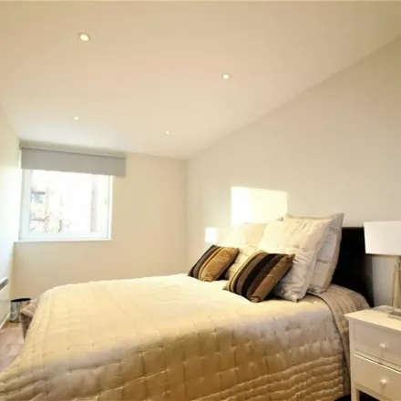 Image 4 - Medland House, 11 Branch Road, Ratcliffe, London, E14 7JT, United Kingdom - Apartment for rent