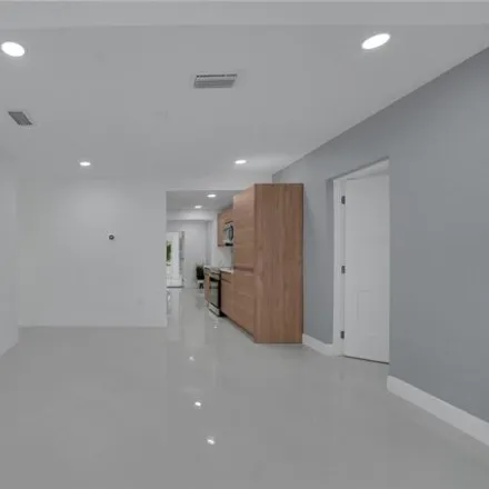 Image 4 - 1101 Southwest 8th Avenue, Fort Lauderdale, FL 33315, USA - House for sale