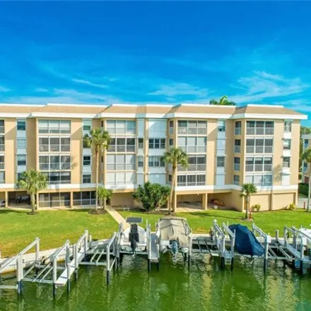 Buy this 3 bed condo on 860 Collier Court in Marco Island, FL 34145