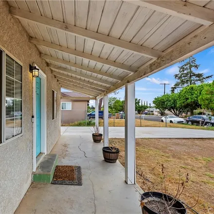 Image 6 - 724 Michigan Avenue, Beaumont, CA 92223, USA - House for sale