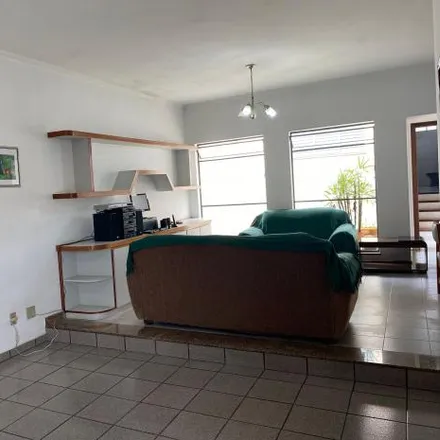 Buy this 3 bed house on Alameda Inglaterra in Jardim Europa, Bragança Paulista - SP