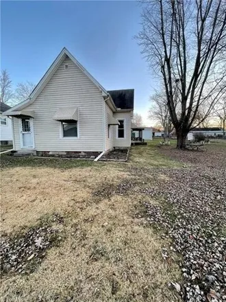 Buy this 3 bed house on 312 Parrish Street in Paris, IL 61944