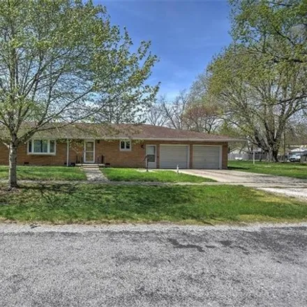 Image 1 - 575 South C Street, Hammond, Piatt County, IL 61929, USA - House for sale