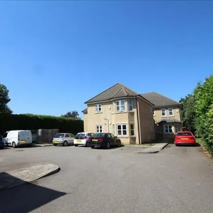 Rent this 2 bed apartment on Dilley Croft in Biggleswade, SG18 8BF