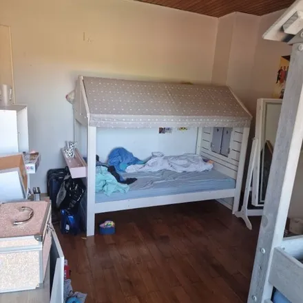 Rent this 5 bed apartment on 9 Avenue Élisée Cusenier in 25000 Besançon, France
