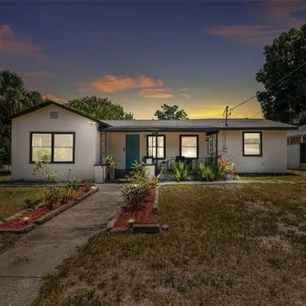 Buy this 3 bed house on 8523 N Mulberry St in Tampa, Florida
