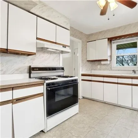 Image 7 - 6916 Avenue T, New York, NY 11234, USA - Duplex for sale