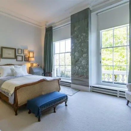 Image 9 - 1-33 York Terrace West, London, NW1 4QG, United Kingdom - Apartment for sale