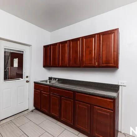 Image 3 - 1308 Prospect Place, New York, NY 11213, USA - Townhouse for rent