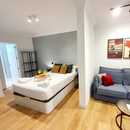 Rent this studio apartment on Calle de Saavedra Fajardo in 20, 28011 Madrid