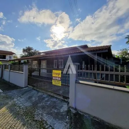 Rent this 3 bed house on Sicoob in Rua XV de Novembro 7731, Vila Nova