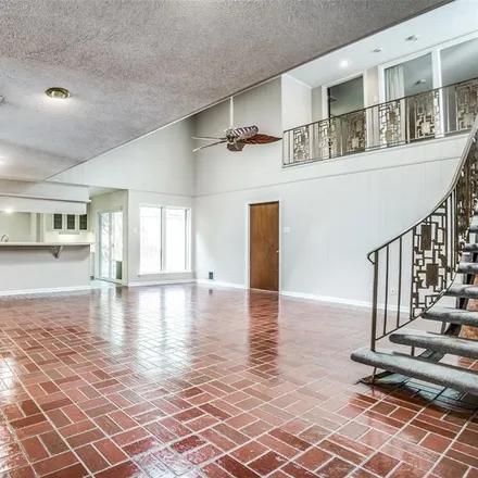 Image 5 - 1714 Timbers Drive, Irving, TX 75061, USA - Loft for sale