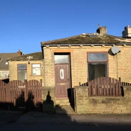 Buy this 2 bed house on Toftshaw Lane in Bradford, BD4 6QS