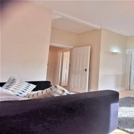 Image 4 - Iceland, Cricklewood Broadway, London, NW2 3ED, United Kingdom - Apartment for rent