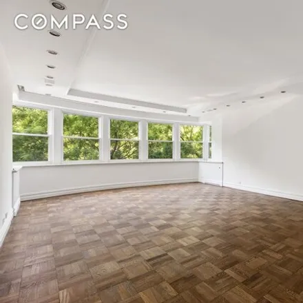 Image 2 - 900 5th Avenue, New York, NY 10021, USA - Apartment for sale
