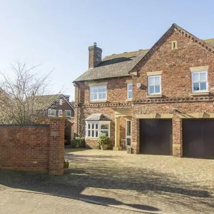 Buy this 6 bed house on Hubbards Close in Ashby Magna, LE17 5NT