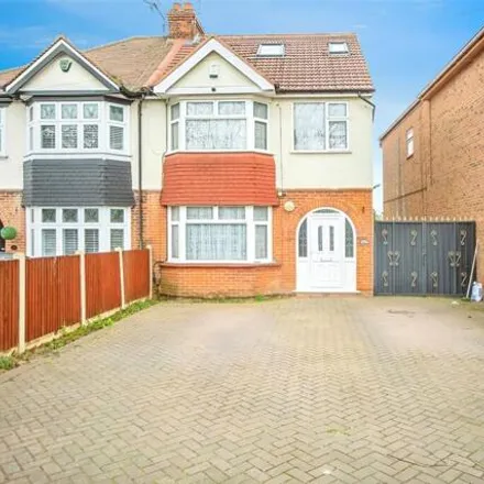 Buy this 5 bed duplex on Cloisterham Road in City Way, Rochester