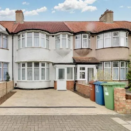 Image 1 - Ruskin Gardens, Queensbury, London, HA3 9QB, United Kingdom - Townhouse for rent