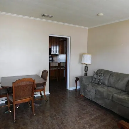 Image 3 - 877 Avenue S, Del Rio, TX 78840, USA - House for rent