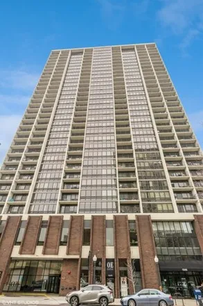 Image 1 - American Towers, 1636 North Wells Street, Chicago, IL 60614, USA - Condo for sale