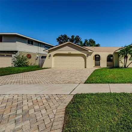 Buy this 3 bed house on 7319 Amhurst Lane in Largo, FL 33764