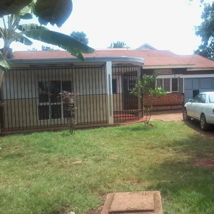 Rent this 9 bed house on Jinja