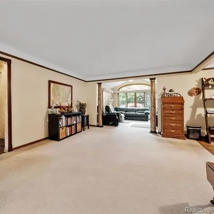 Image 9 - 3887 Stonecrest Road, West Bloomfield Township, MI 48322, USA - House for sale