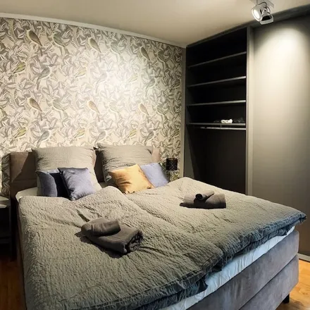 Rent this 1 bed apartment on Oldenburg (Oldb) Hbf in Bahnhofsplatz, 26122 Oldenburg