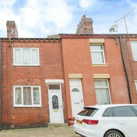 Buy this 2 bed townhouse on Bradley Avenue in Castleford, WF10 1EZ
