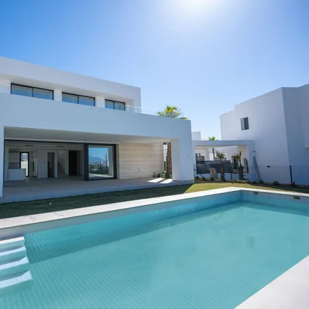 Buy this 4 bed house on 29600 Marbella