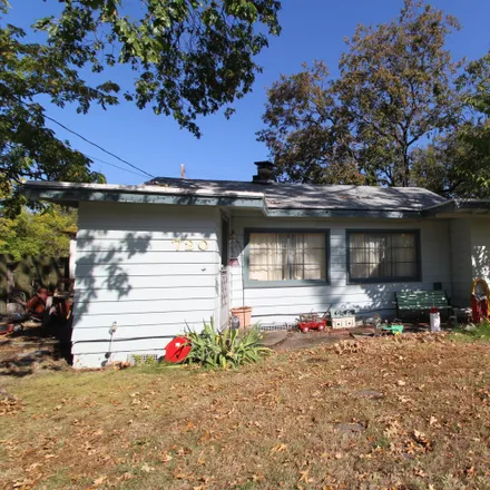 Buy this 2 bed house on 720 Southwest G Street in Grants Pass, OR 97526