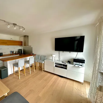 Rent this 3 bed apartment on Hippmannstraße 3 in 80639 Munich, Germany