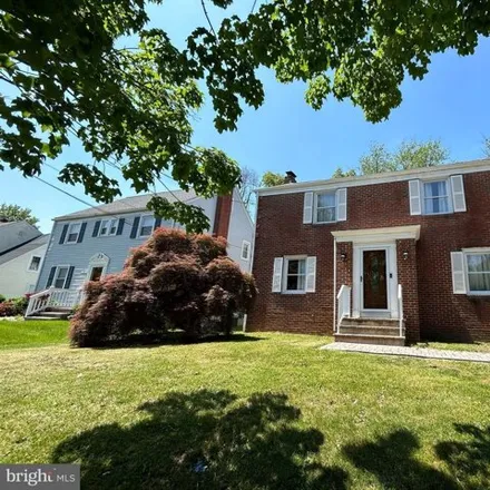 Buy this 3 bed house on 125 Glendale Drive in Weber Park, Ewing Township