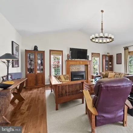 Image 7 - 12712 Hitchcock Court, Reston, VA 20191, USA - House for sale