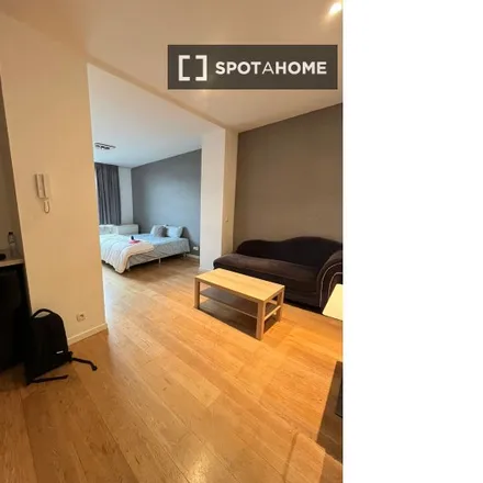 Rent this studio apartment on Yser - IJzer in R20, 1000 Brussels