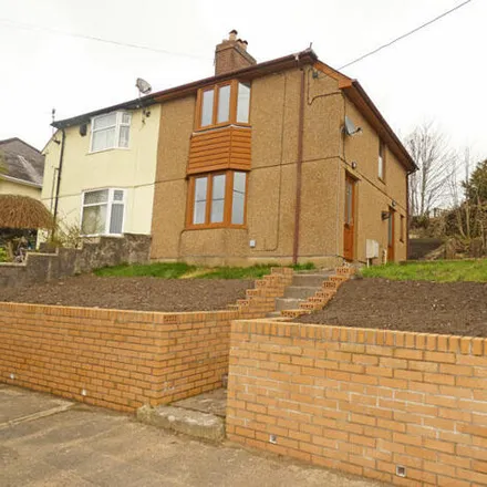 Buy this 2 bed duplex on Maen Gilfach in Trelewis, CF46 6BG