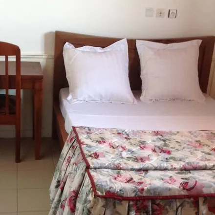Rent this 2 bed apartment on Yaoundé in Mfoundi, Cameroon