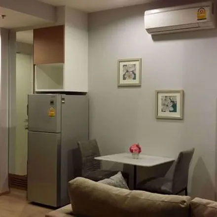 Rent this 1 bed apartment on Ideo Q Ratchathewi in 547, Phetchaburi Road
