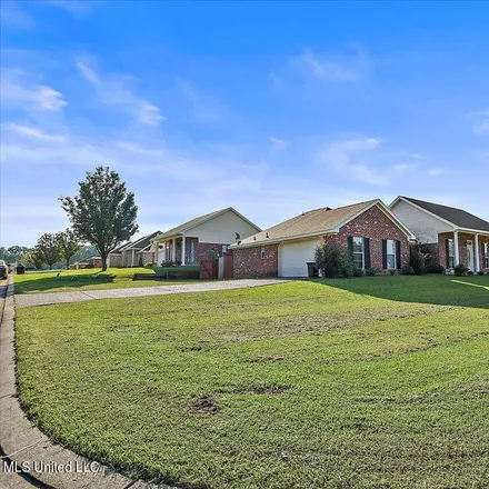 Image 3 - 2430 Service Drive, Pearl, MS 39208, USA - House for sale