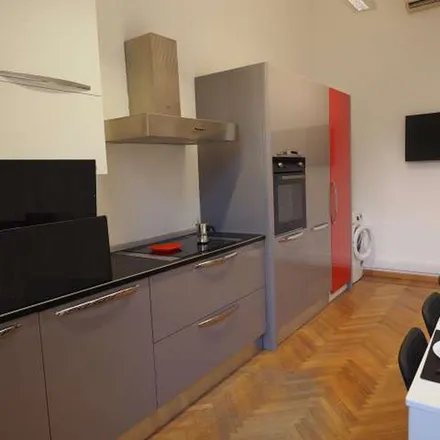 Image 2 - Piazza Statuto, 10 scala B, 10122 Turin Torino, Italy - Apartment for rent