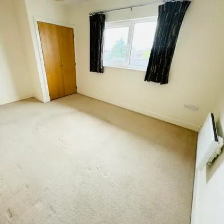 Image 8 - Avon View, Kempton Drive, Warwick, CV34 5FW, United Kingdom - Room for rent