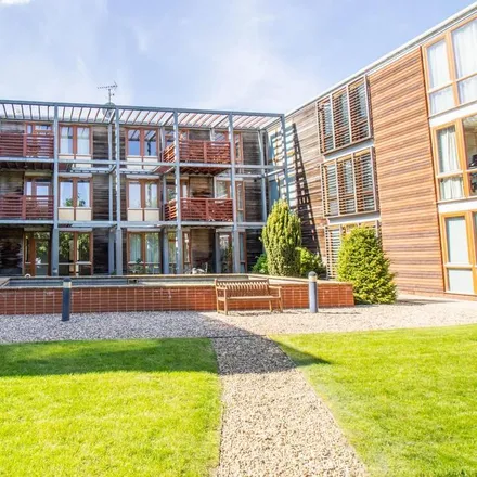 Rent this 2 bed apartment on Meadowcroft in Camside, Cambridge