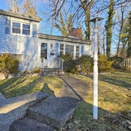 Buy this 3 bed house on 110 South Glenwood Road in Fanwood, Union County
