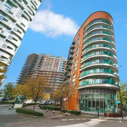 Image 7 - 99 Blackwall Way, London, E14 9QU, United Kingdom - Apartment for rent